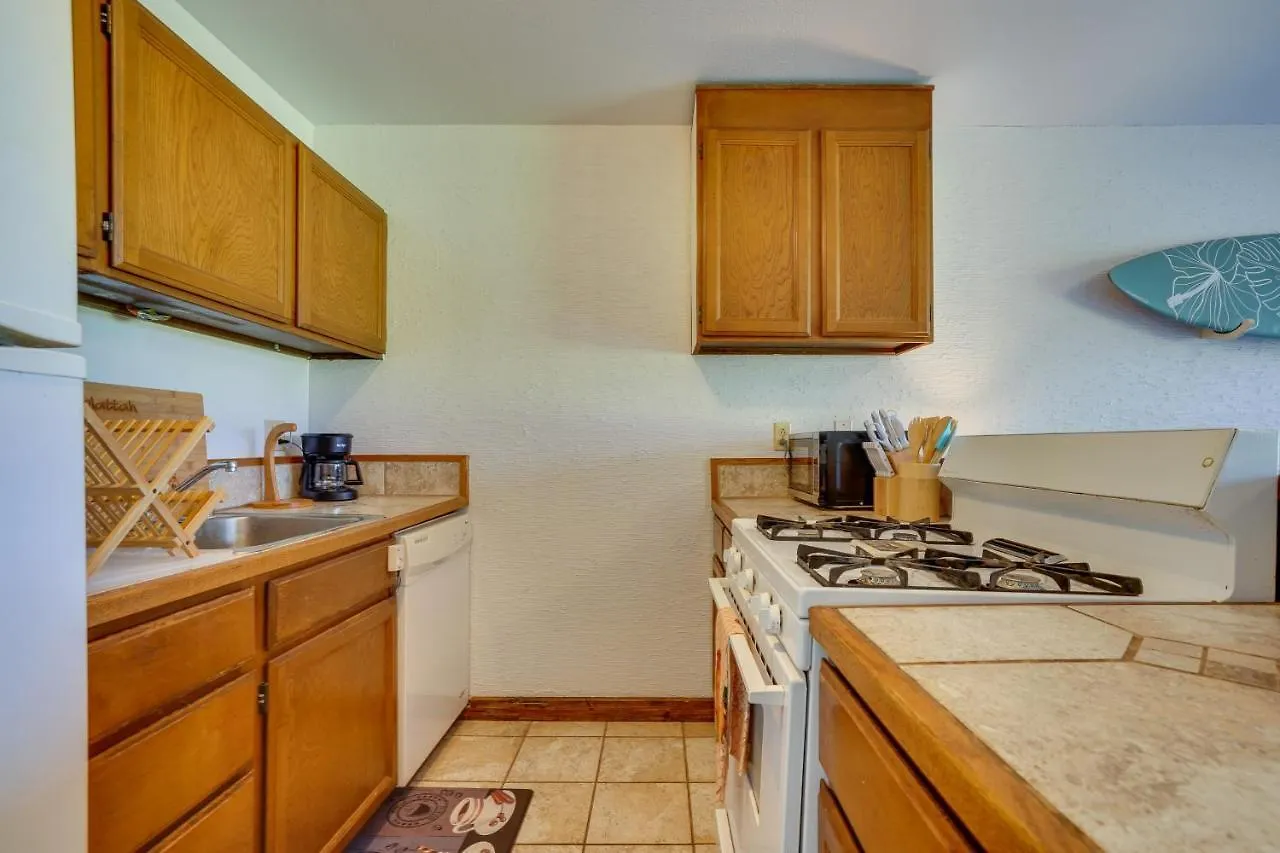 Kaunakakai Home At Molokai Shores With Pool! Apartment